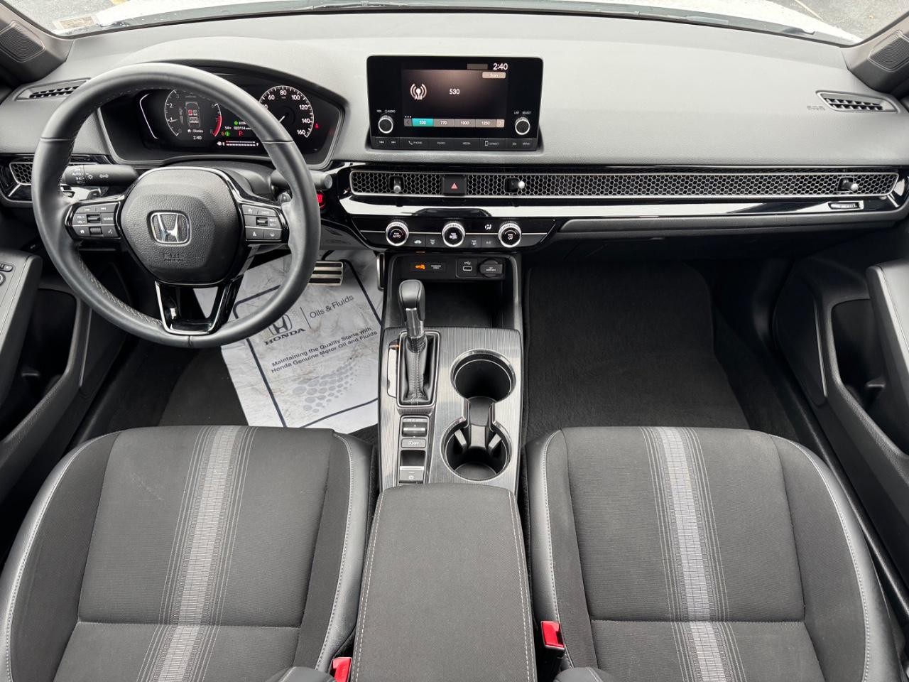 Honda Civic Sedan Vehicle Full-screen Gallery Image 11