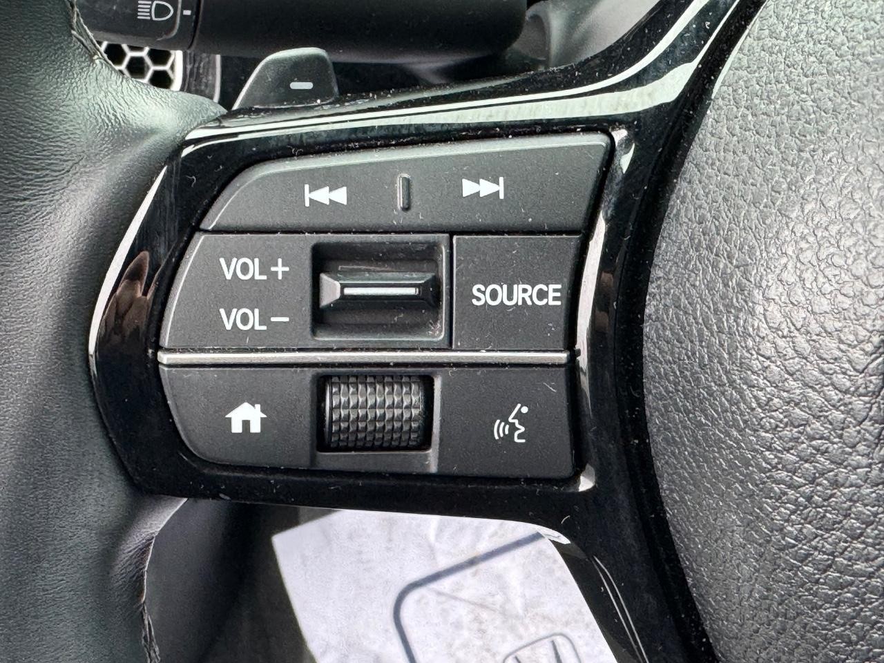 Honda Civic Sedan Vehicle Full-screen Gallery Image 19