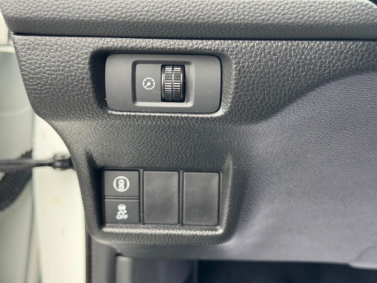 Honda Civic Sedan Vehicle Full-screen Gallery Image 21