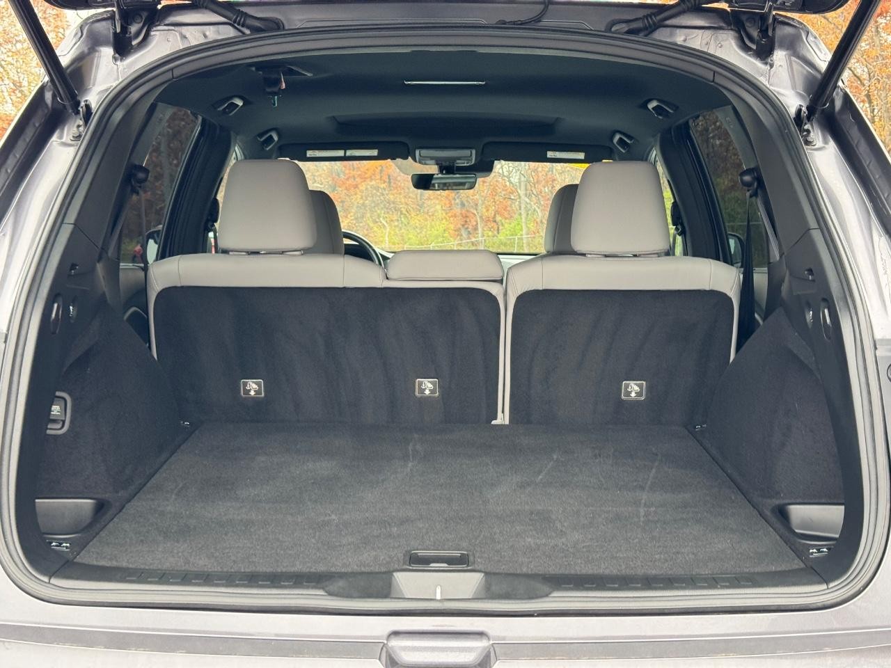 Honda Passport Vehicle Full-screen Gallery Image 04