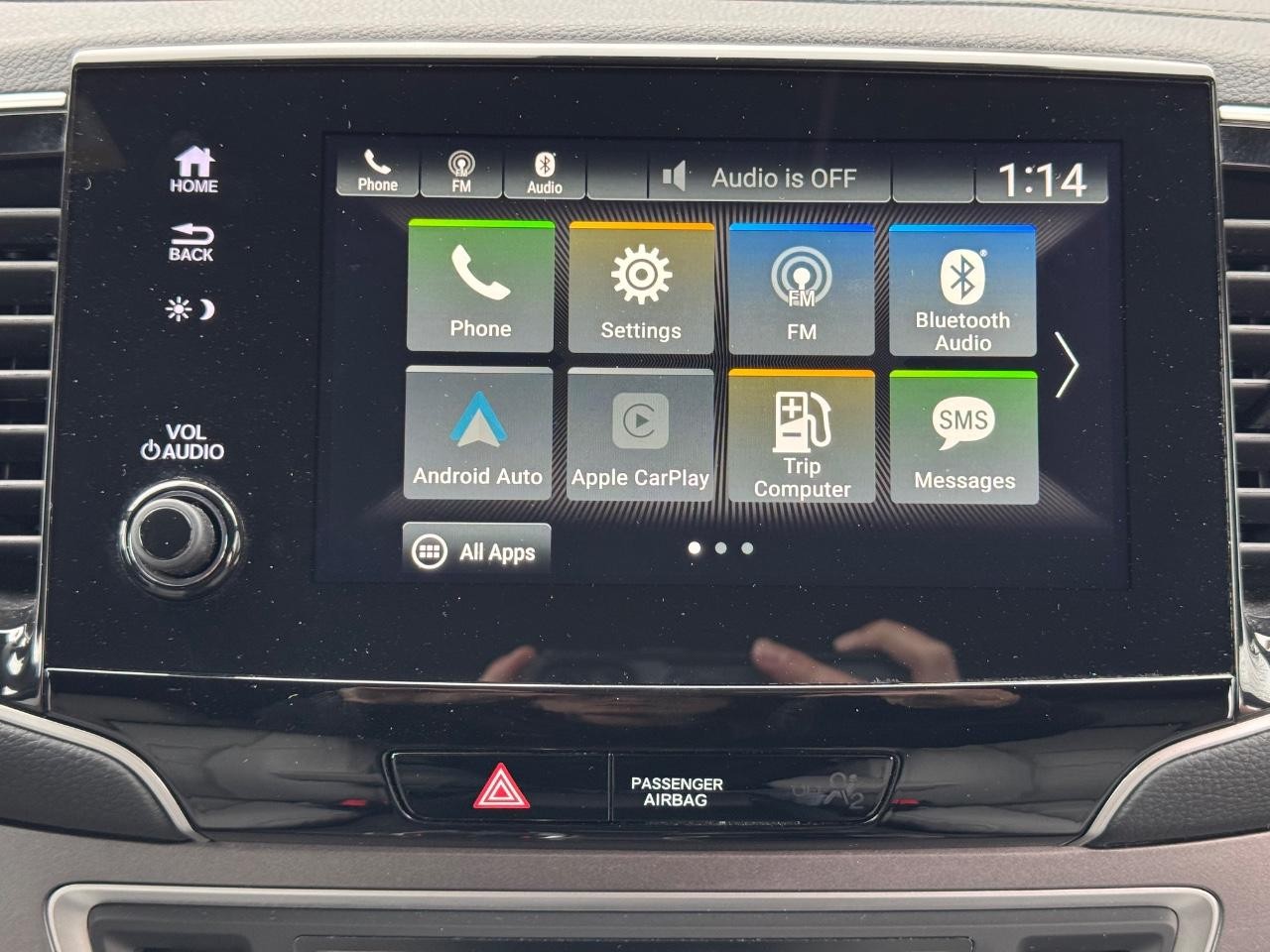 Honda Passport Vehicle Full-screen Gallery Image 13