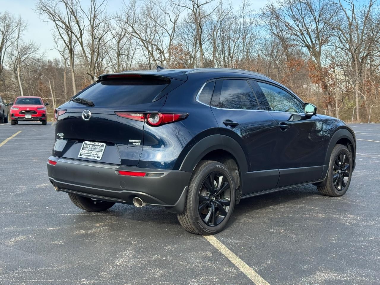 Mazda CX-30 Vehicle Full-screen Gallery Image 04