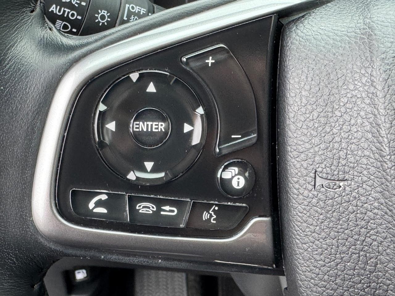 Honda CR-V Vehicle Full-screen Gallery Image 20