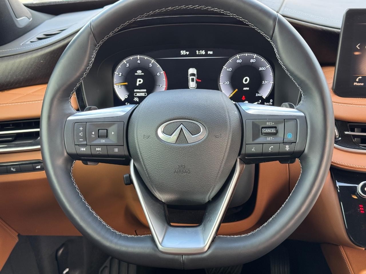 INFINITI QX60 Vehicle Full-screen Gallery Image 13