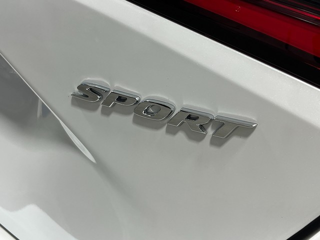 Honda Civic Hatchback Vehicle Full-screen Gallery Image 07