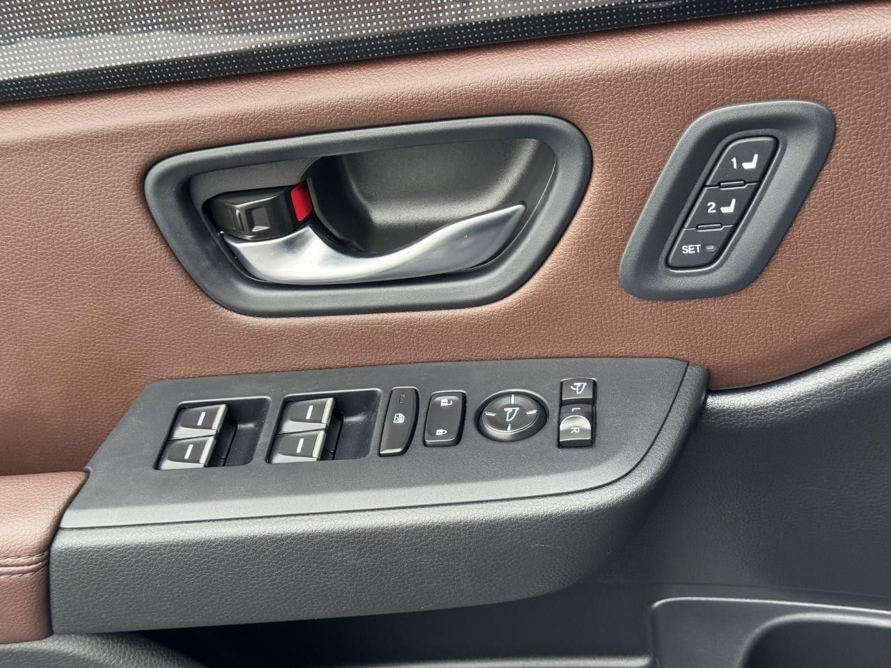 Honda Pilot Vehicle Full-screen Gallery Image 27