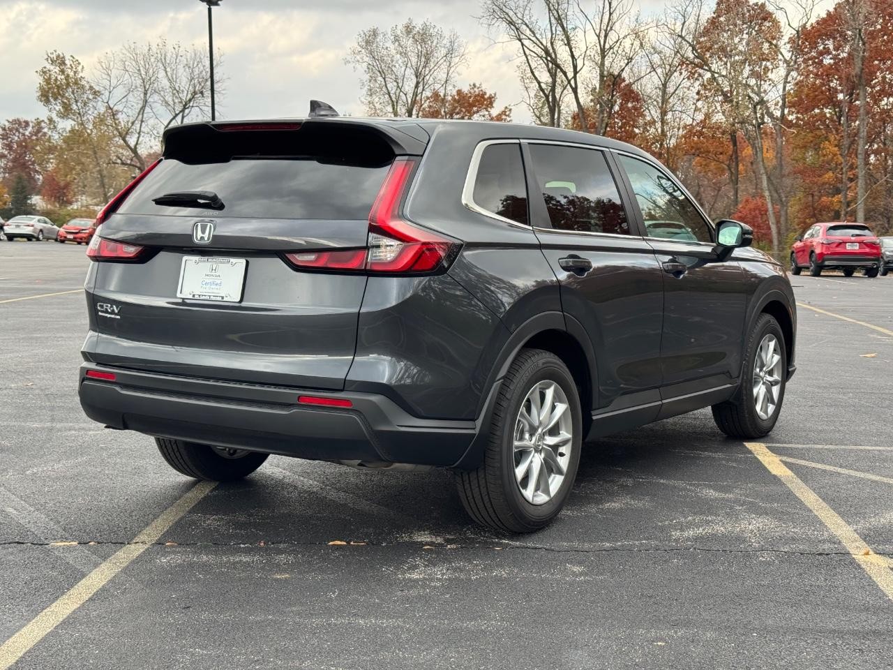 Honda CR-V Vehicle Full-screen Gallery Image 03