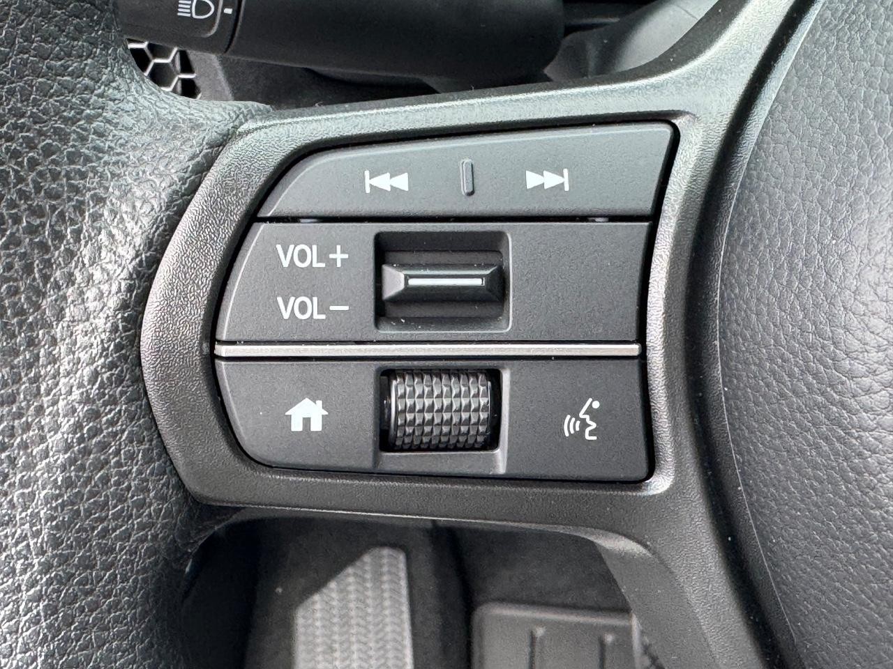 Honda CR-V Vehicle Full-screen Gallery Image 21