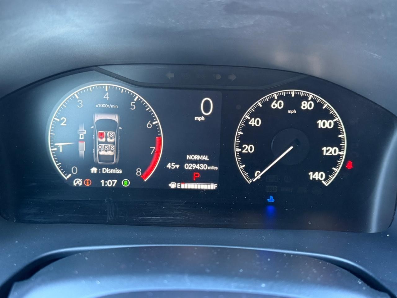 Honda CR-V Vehicle Full-screen Gallery Image 18