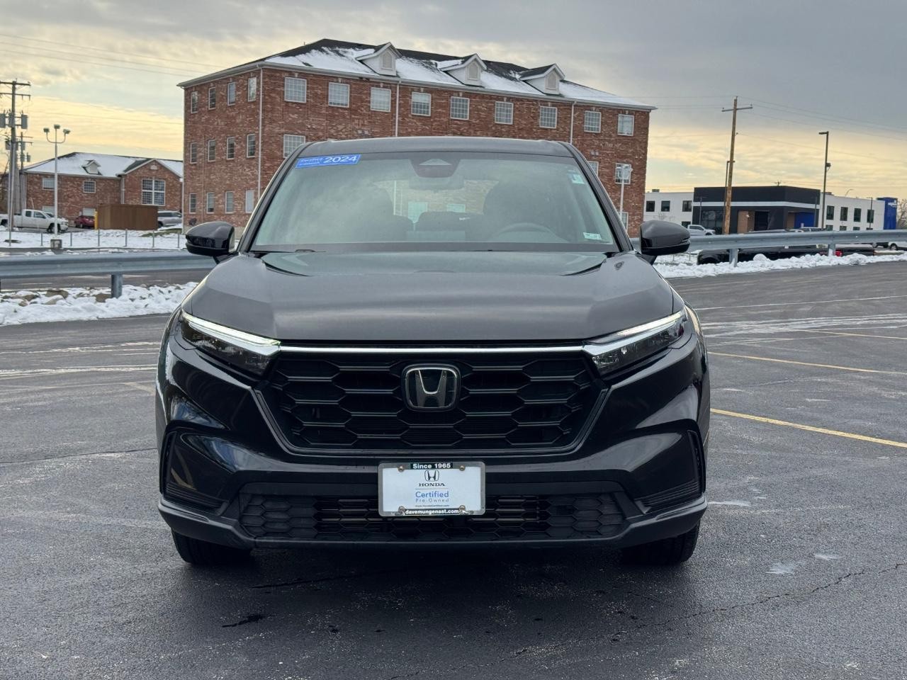 Honda CR-V Vehicle Full-screen Gallery Image 09