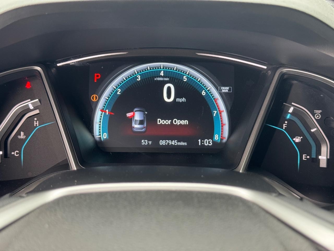 Honda Civic Sedan Vehicle Full-screen Gallery Image 18