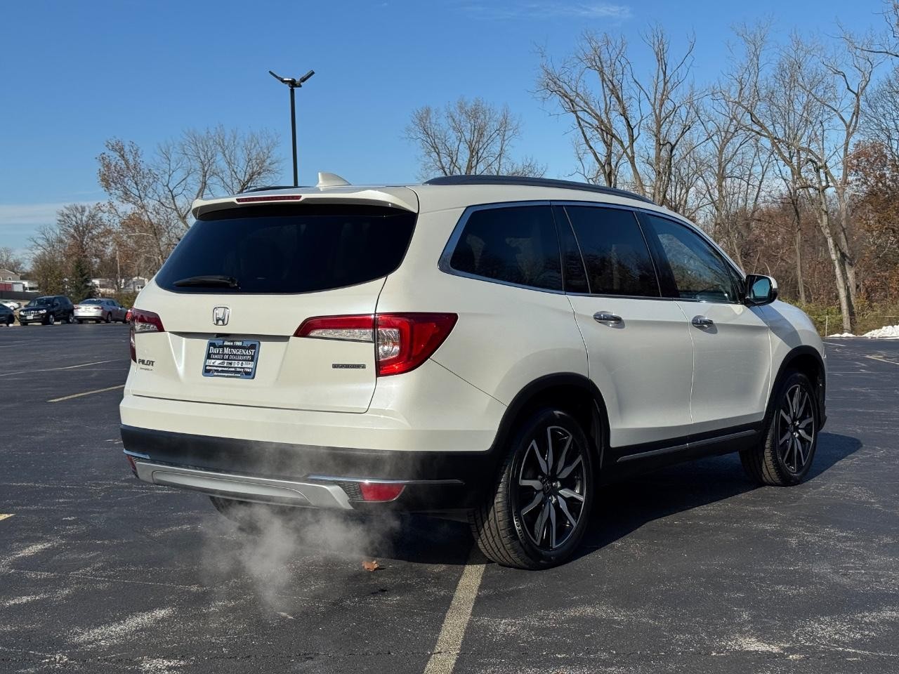 Honda Pilot Vehicle Full-screen Gallery Image 03