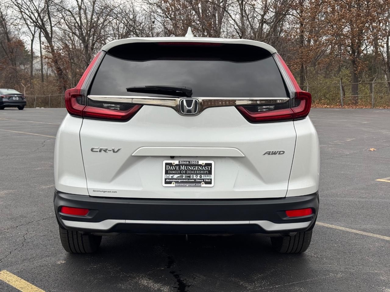 Honda CR-V Vehicle Full-screen Gallery Image 05