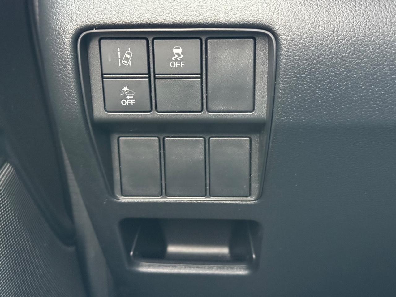 Honda CR-V Vehicle Full-screen Gallery Image 22