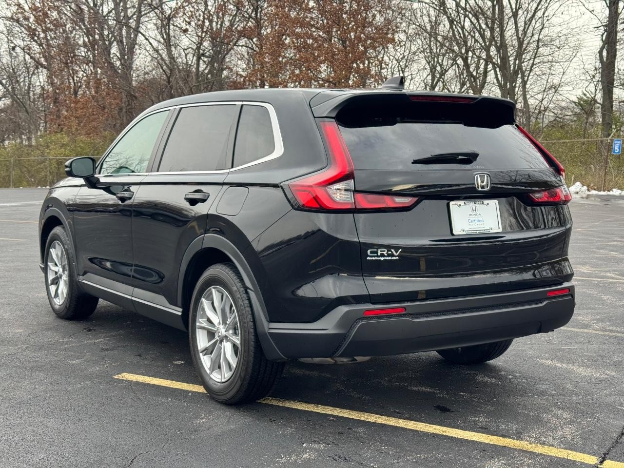 Honda CR-V Vehicle Full-screen Gallery Image 06