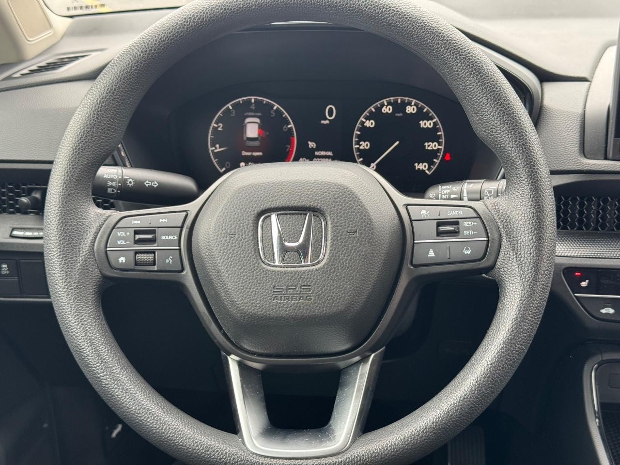 Honda CR-V Vehicle Full-screen Gallery Image 12