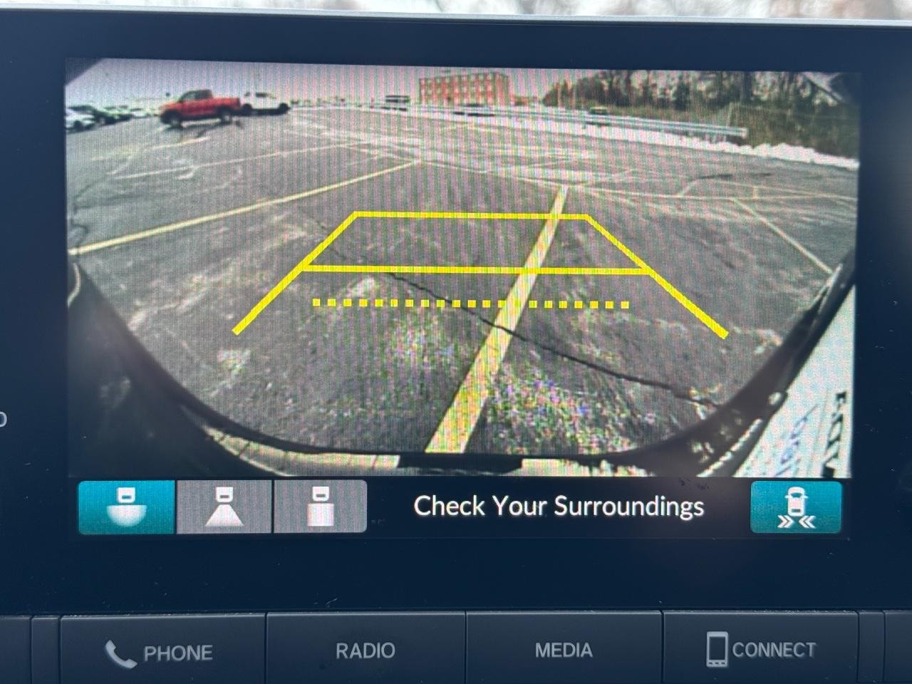 Honda CR-V Vehicle Full-screen Gallery Image 24