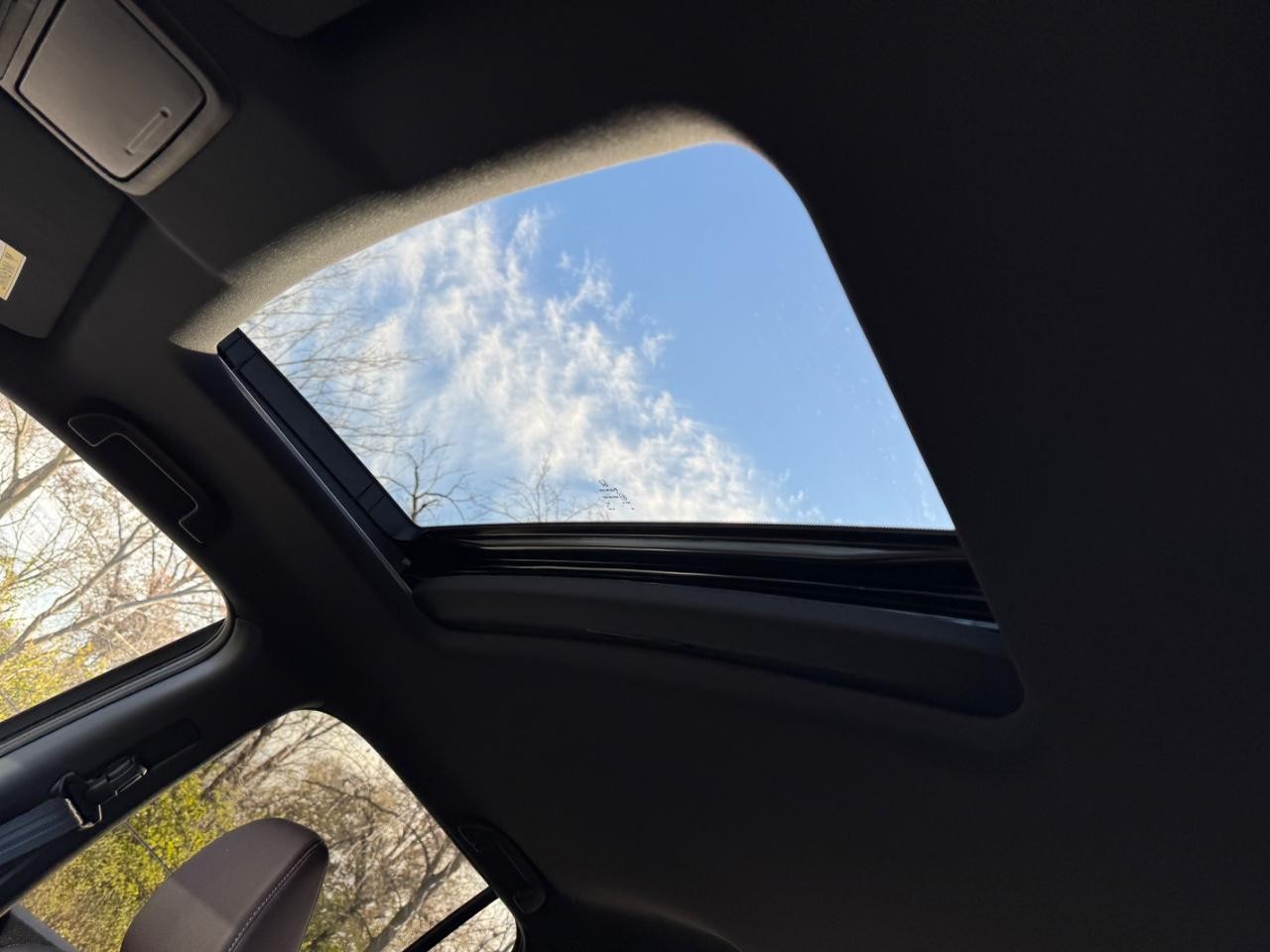 Honda Ridgeline Vehicle Full-screen Gallery Image 19