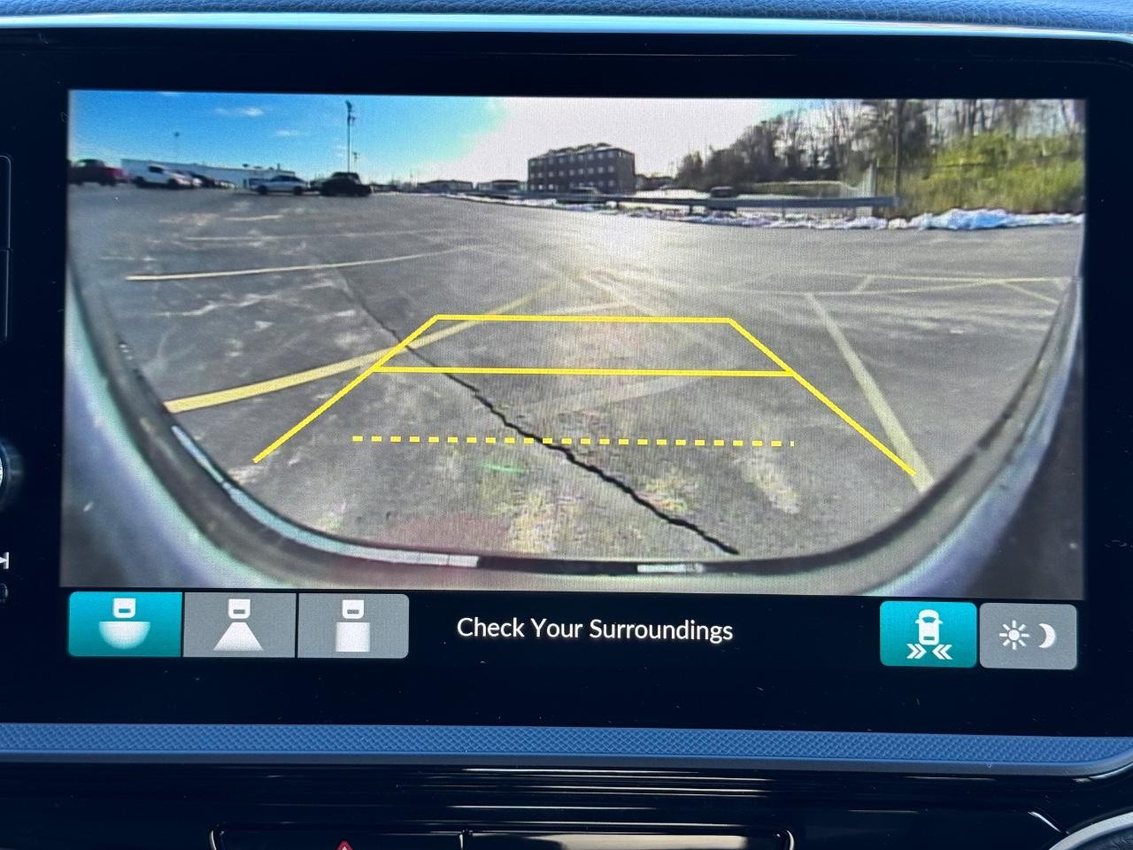 Honda Ridgeline Vehicle Full-screen Gallery Image 24