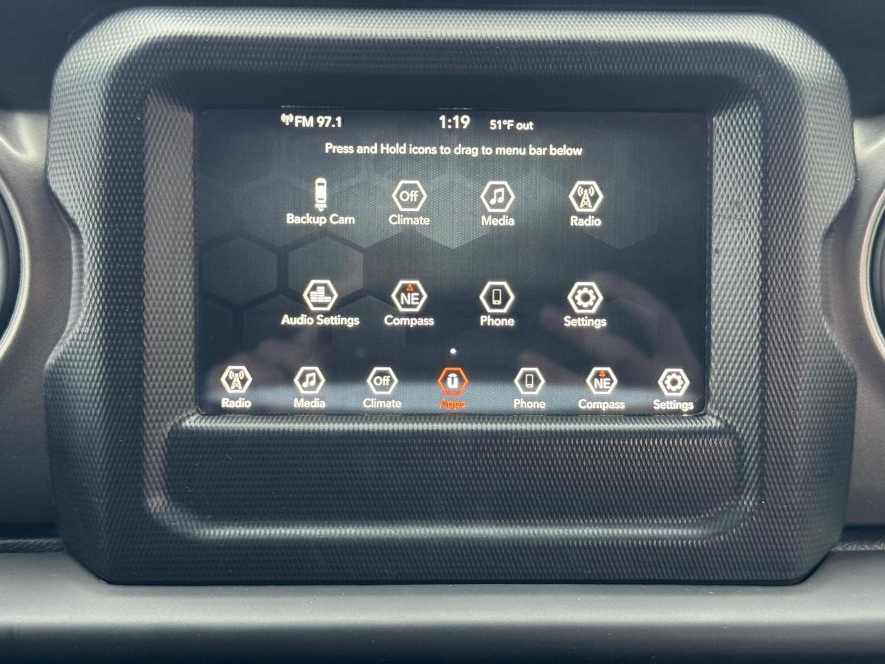 Jeep Wrangler Vehicle Full-screen Gallery Image 13