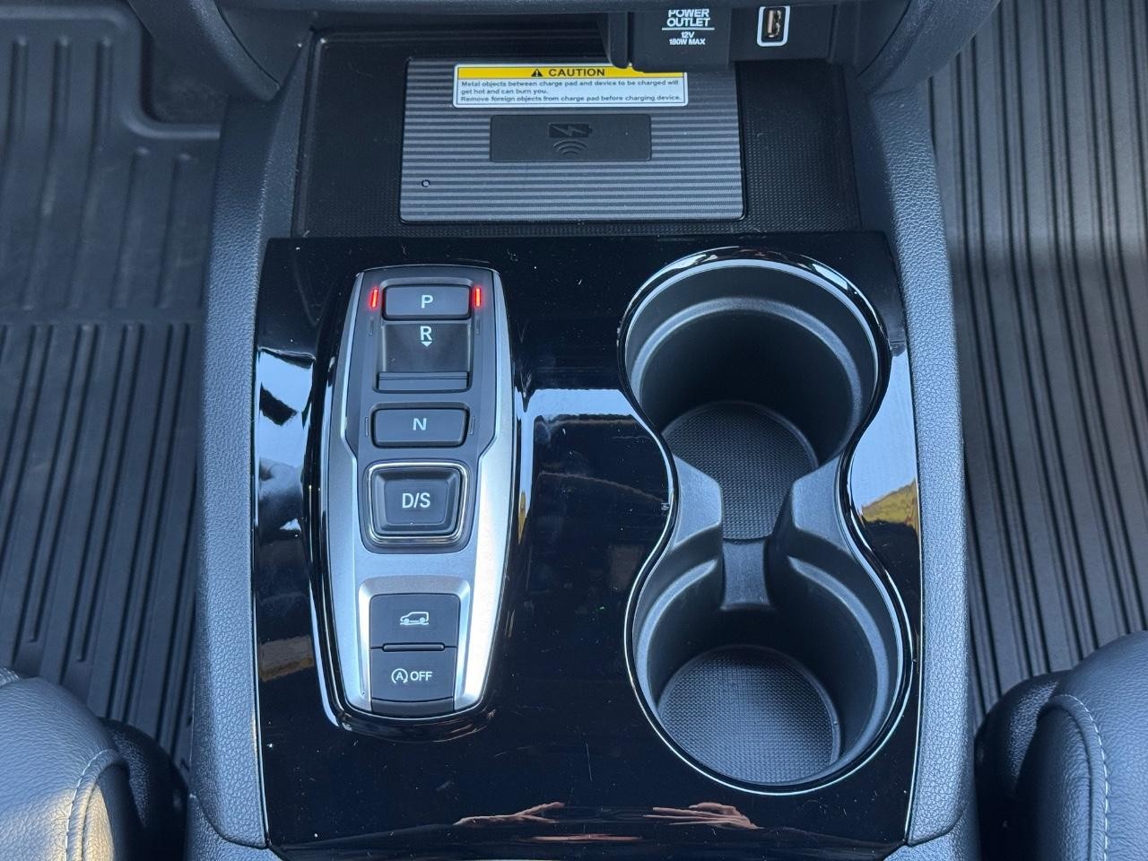 Honda Passport Vehicle Full-screen Gallery Image 15