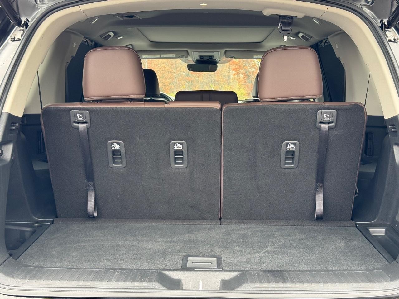 Honda Pilot Vehicle Full-screen Gallery Image 04