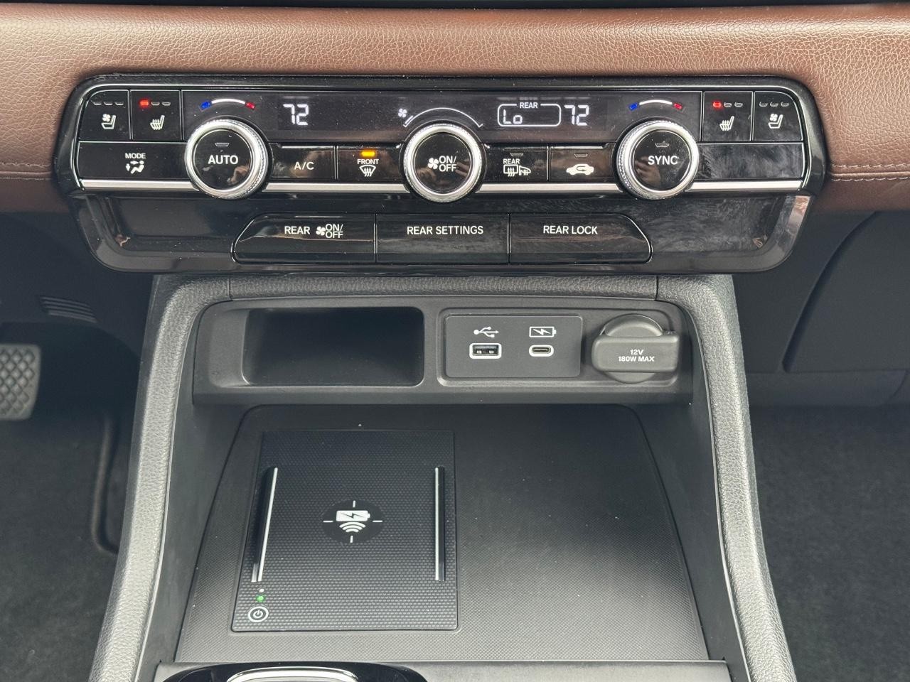 Honda Pilot Vehicle Full-screen Gallery Image 15