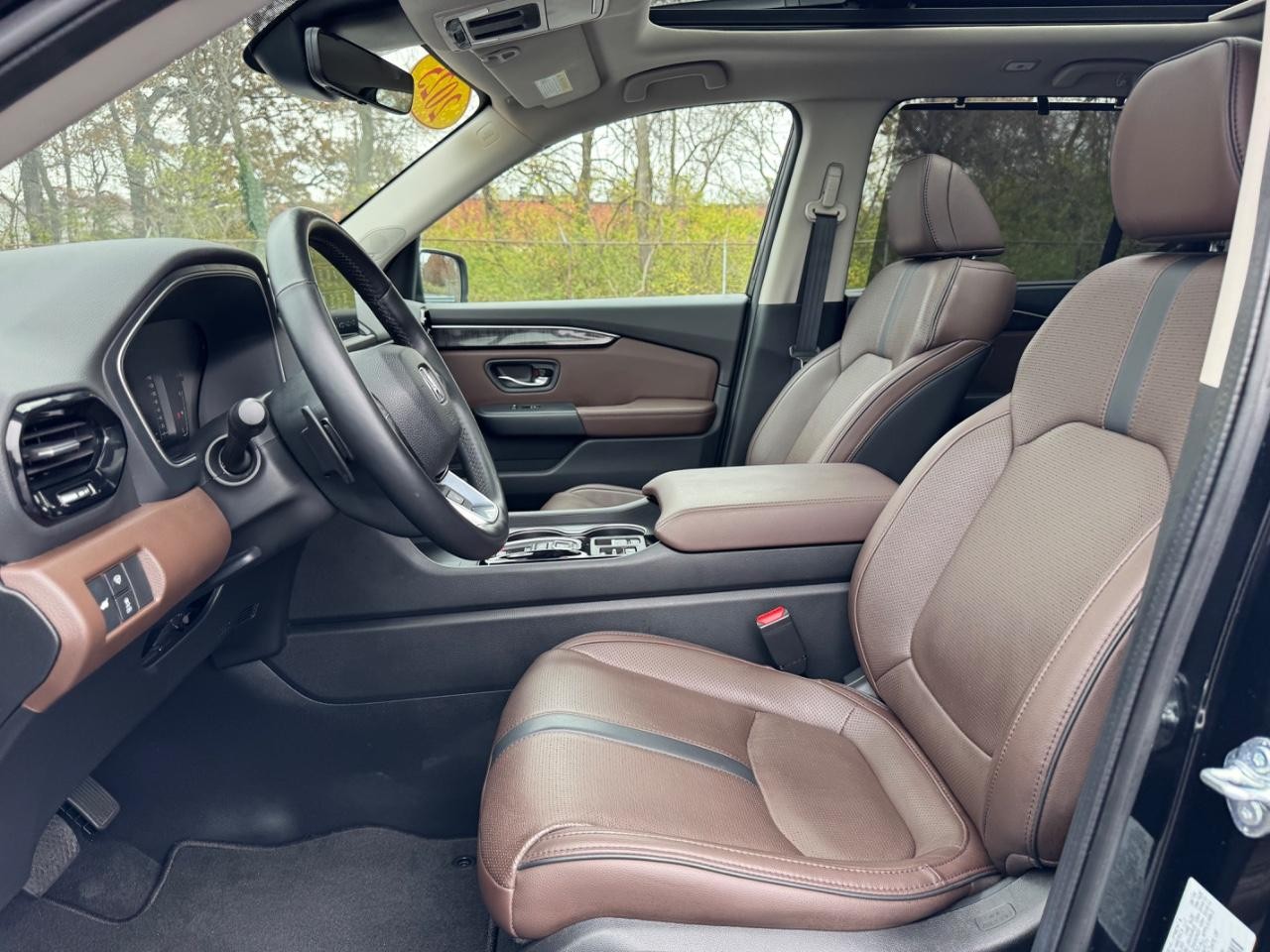 Honda Pilot Vehicle Full-screen Gallery Image 19