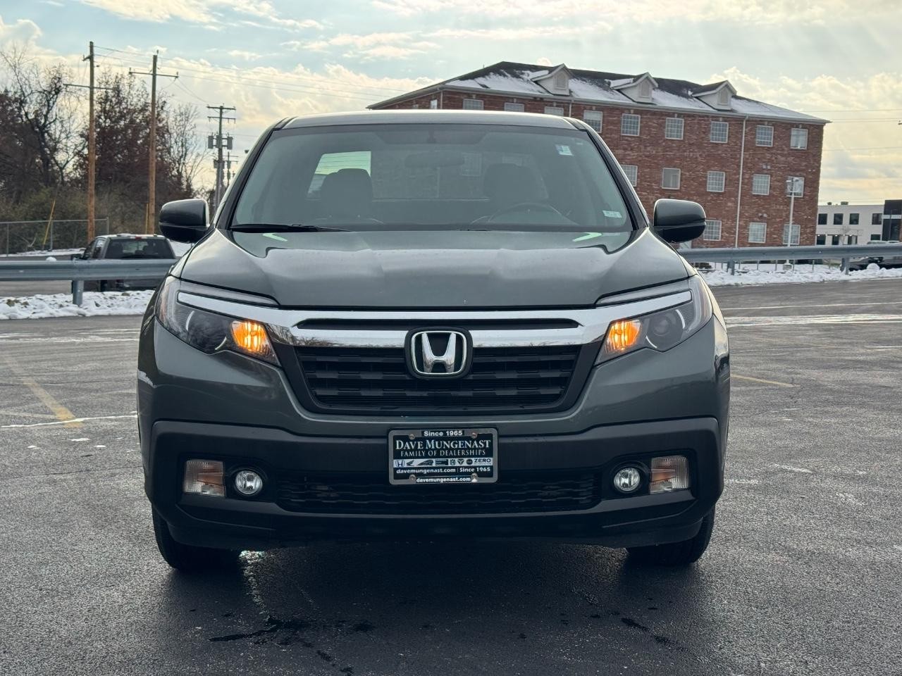 Honda Ridgeline Vehicle Full-screen Gallery Image 08