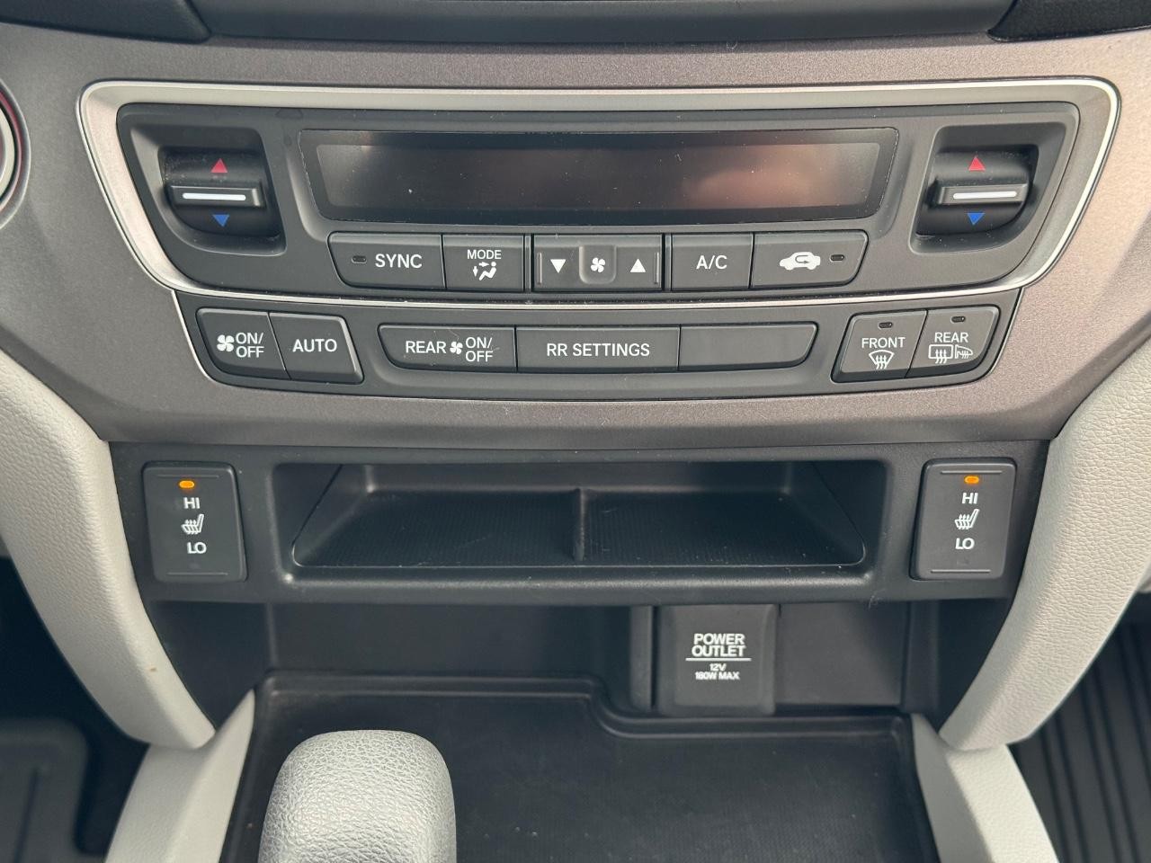 Honda Ridgeline Vehicle Full-screen Gallery Image 13