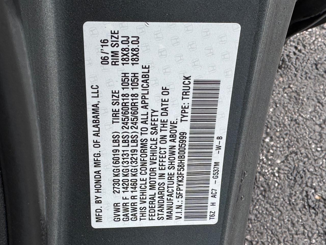 Honda Ridgeline Vehicle Full-screen Gallery Image 25