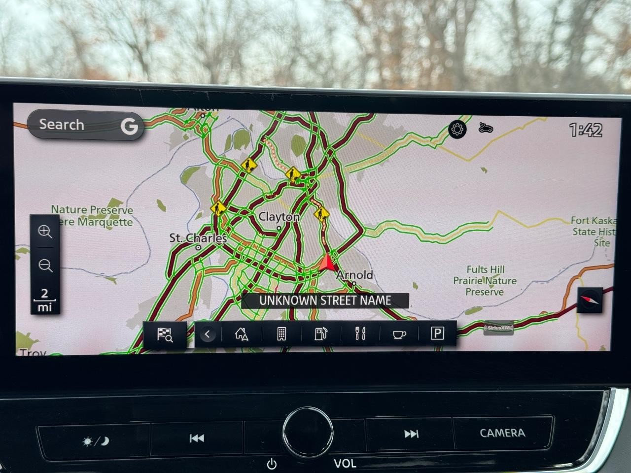 Nissan Altima Vehicle Full-screen Gallery Image 25