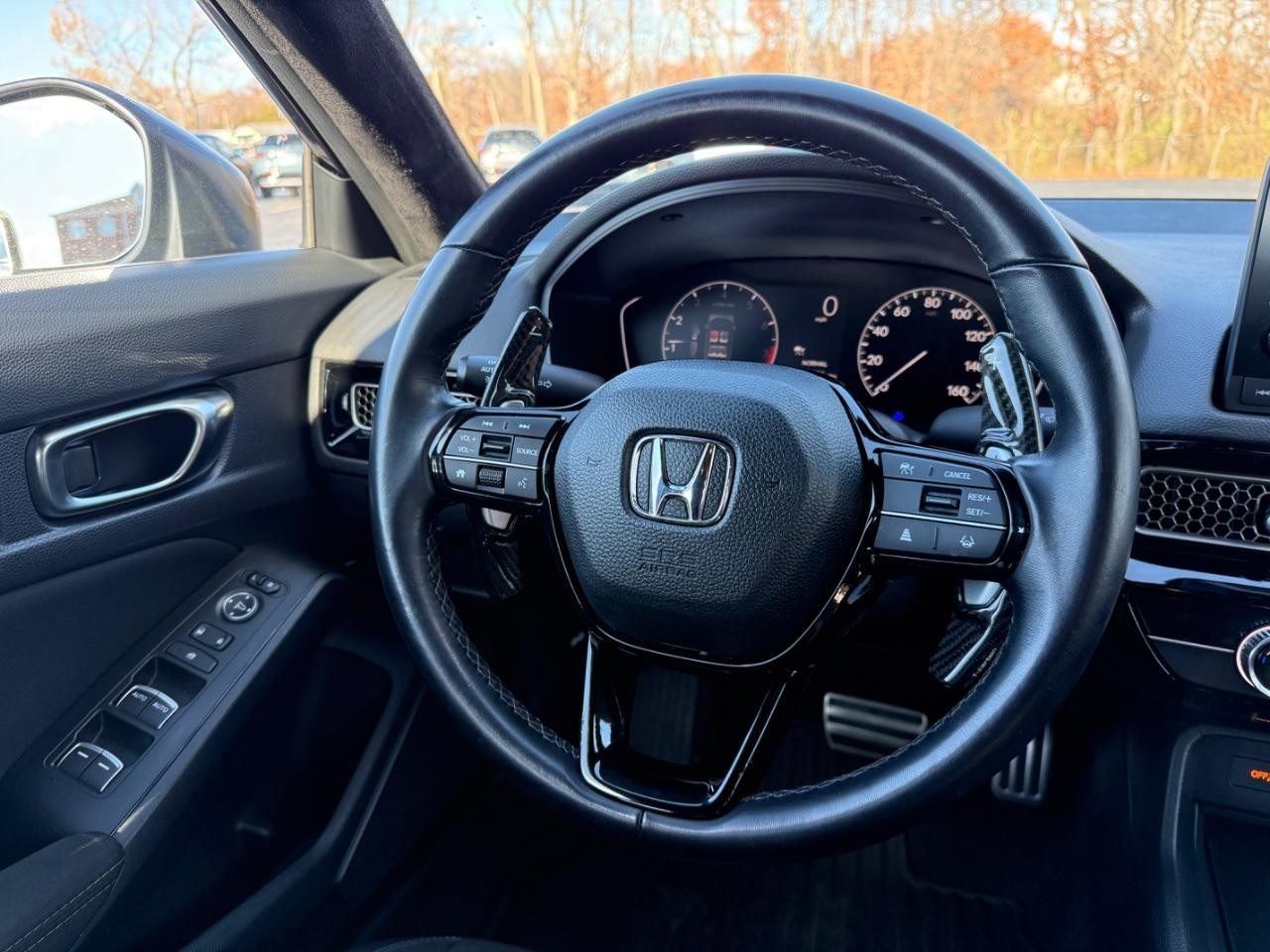 Honda Civic Sedan Vehicle Full-screen Gallery Image 13