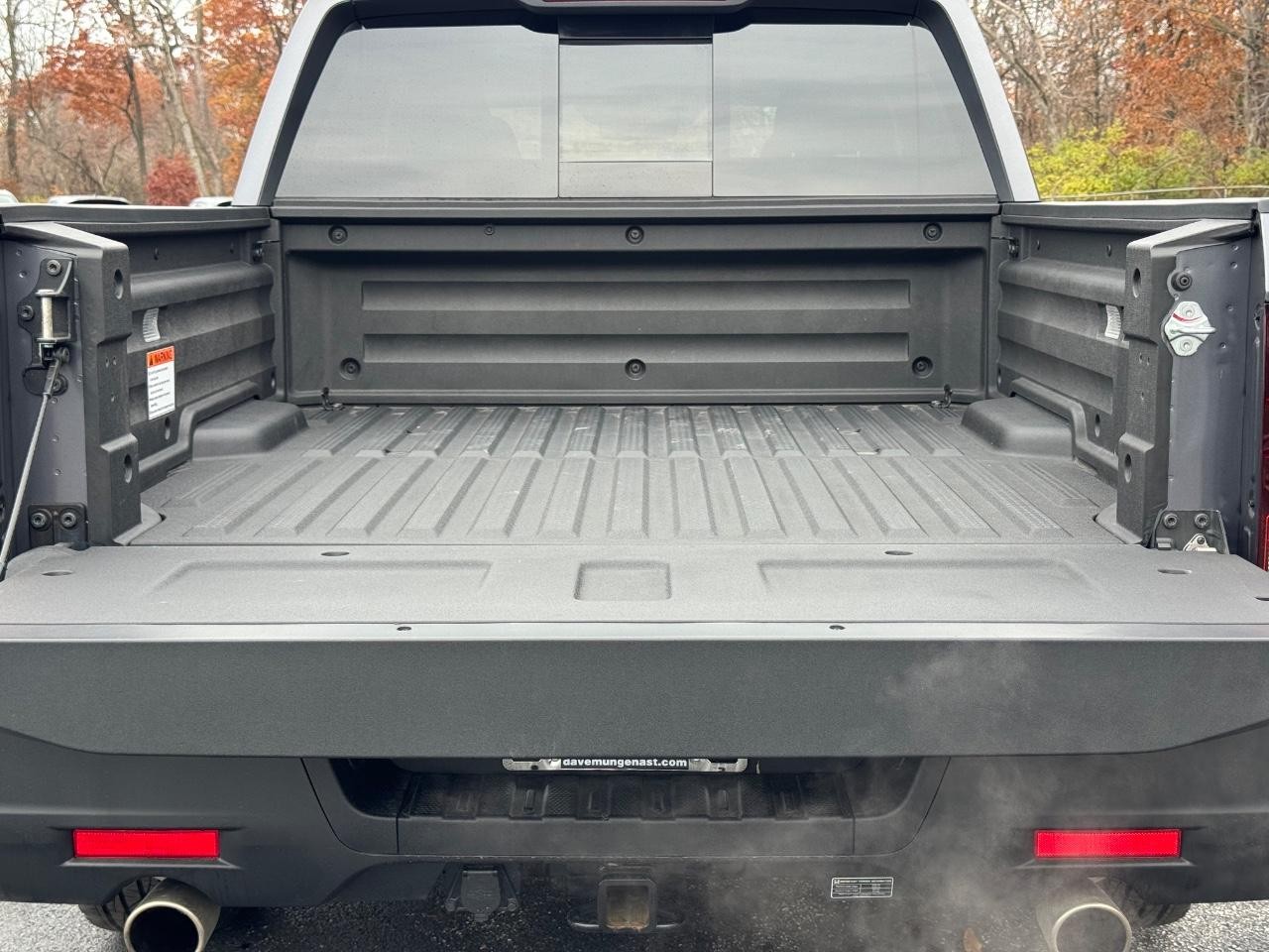 Honda Ridgeline Vehicle Full-screen Gallery Image 04