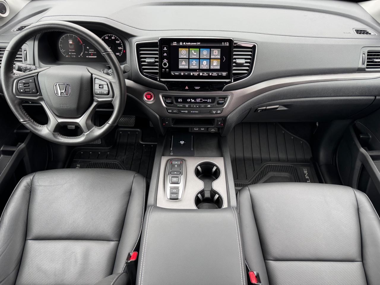 Honda Ridgeline Vehicle Full-screen Gallery Image 11