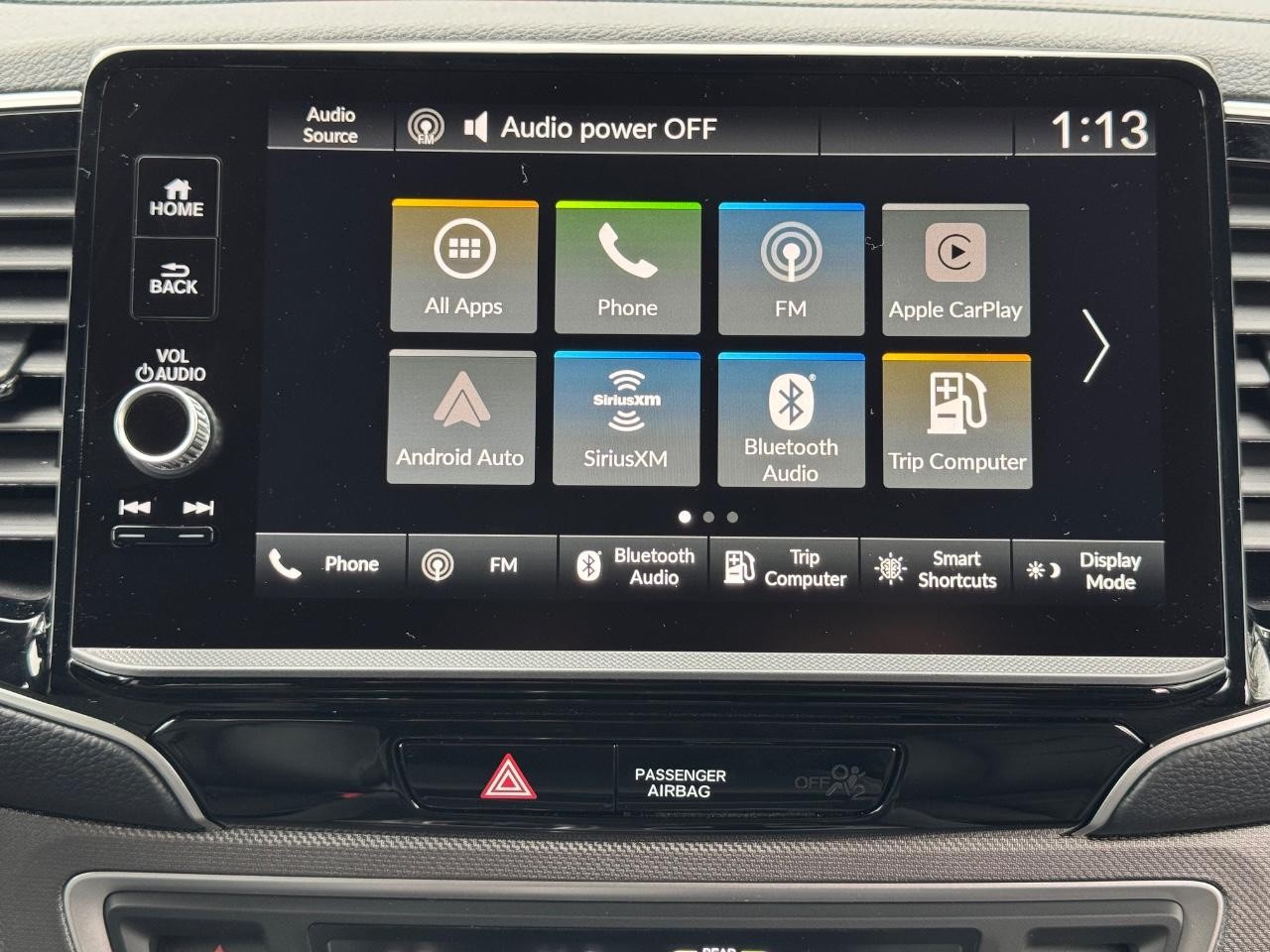 Honda Ridgeline Vehicle Full-screen Gallery Image 13