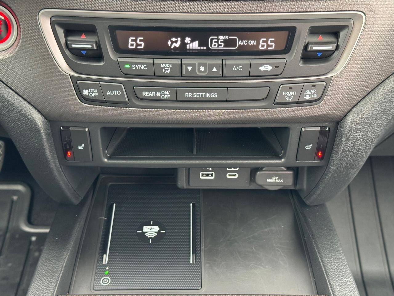 Honda Ridgeline Vehicle Full-screen Gallery Image 14