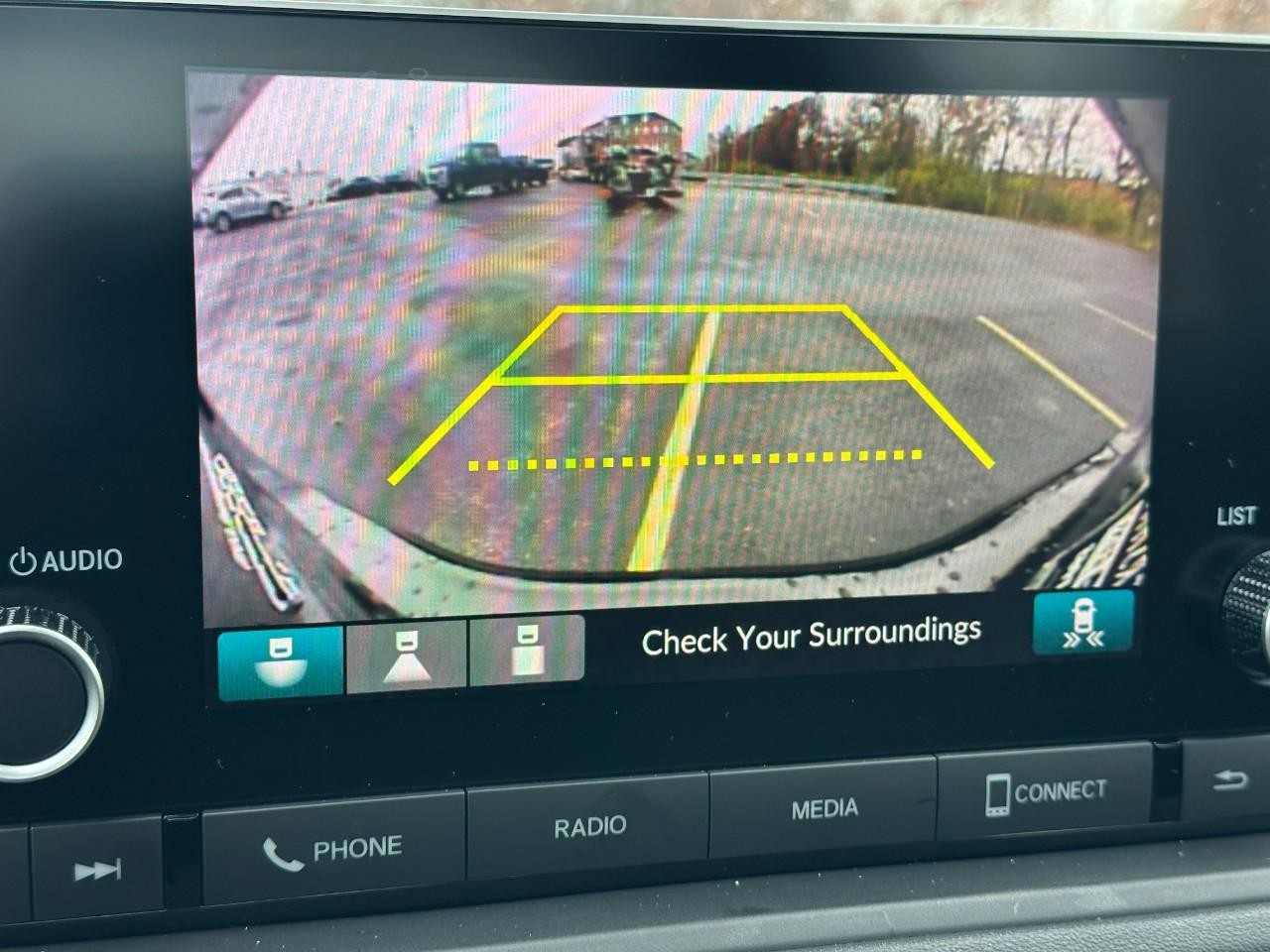 Honda Accord Sedan Vehicle Full-screen Gallery Image 23