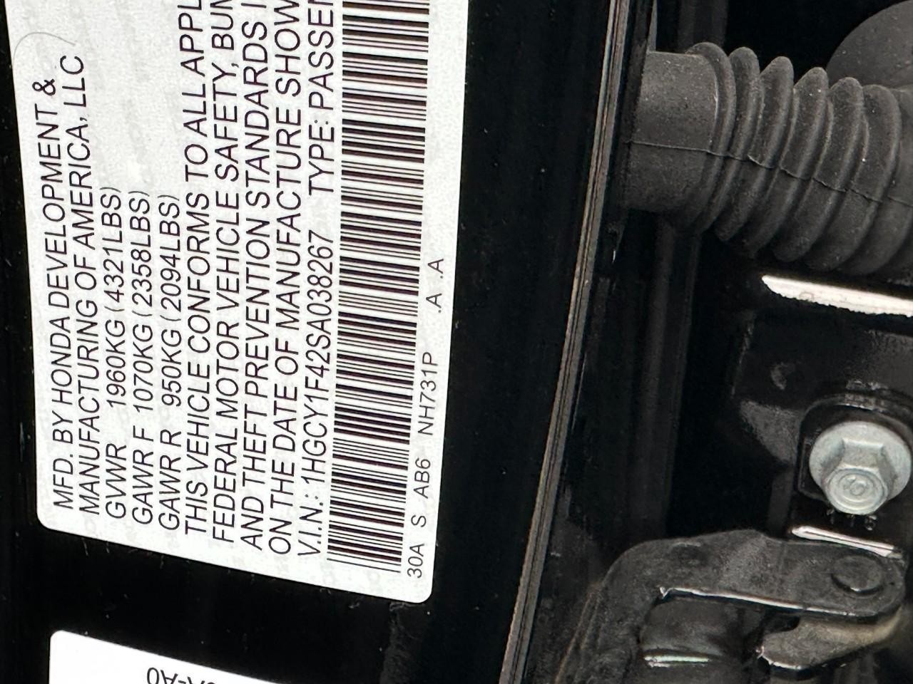 Honda Accord Sedan Vehicle Full-screen Gallery Image 24