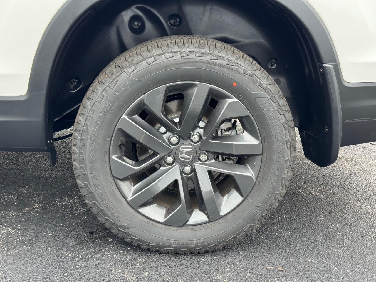 Honda Ridgeline Vehicle Full-screen Gallery Image 07