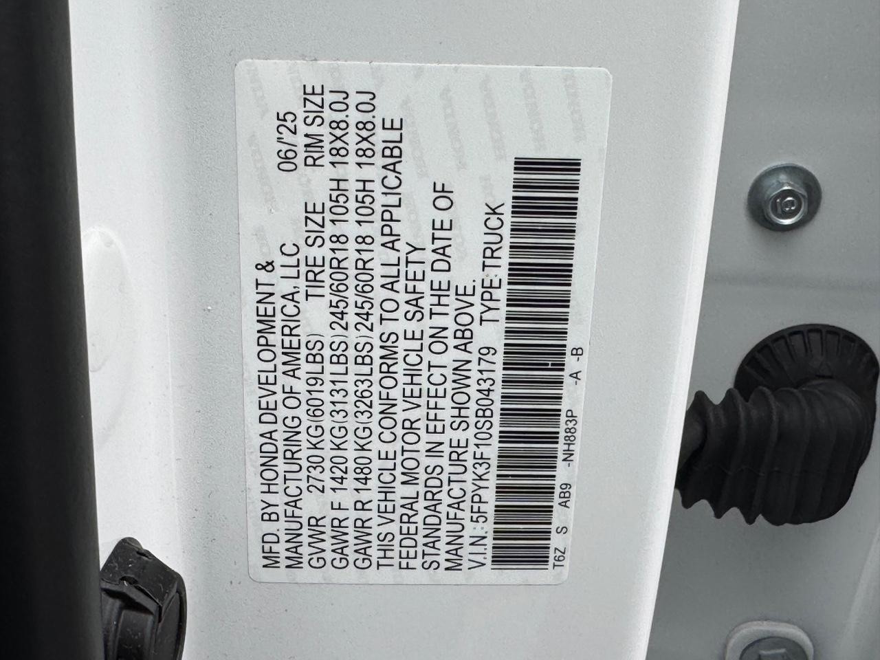 Honda Ridgeline Vehicle Full-screen Gallery Image 26