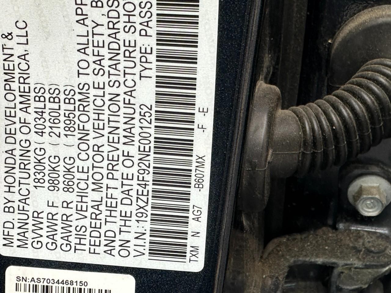 Honda Insight Vehicle Full-screen Gallery Image 23