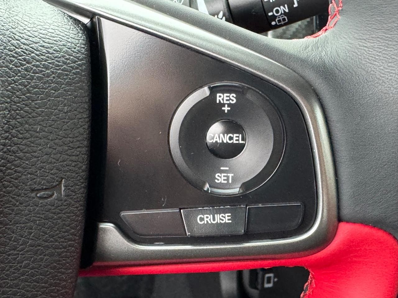 Honda Civic Type R Vehicle Full-screen Gallery Image 19