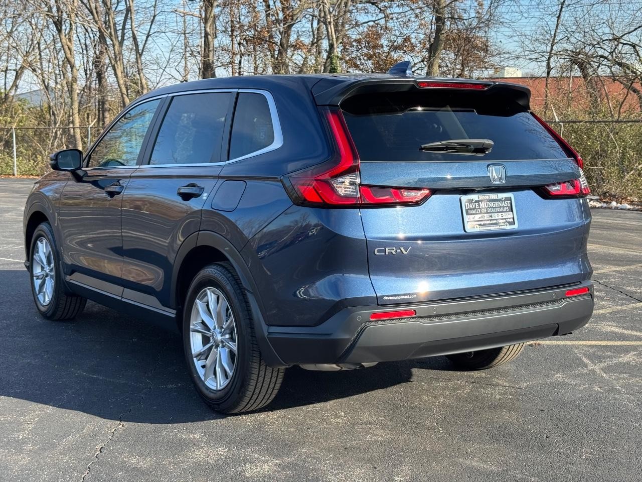 Honda CR-V Vehicle Full-screen Gallery Image 06