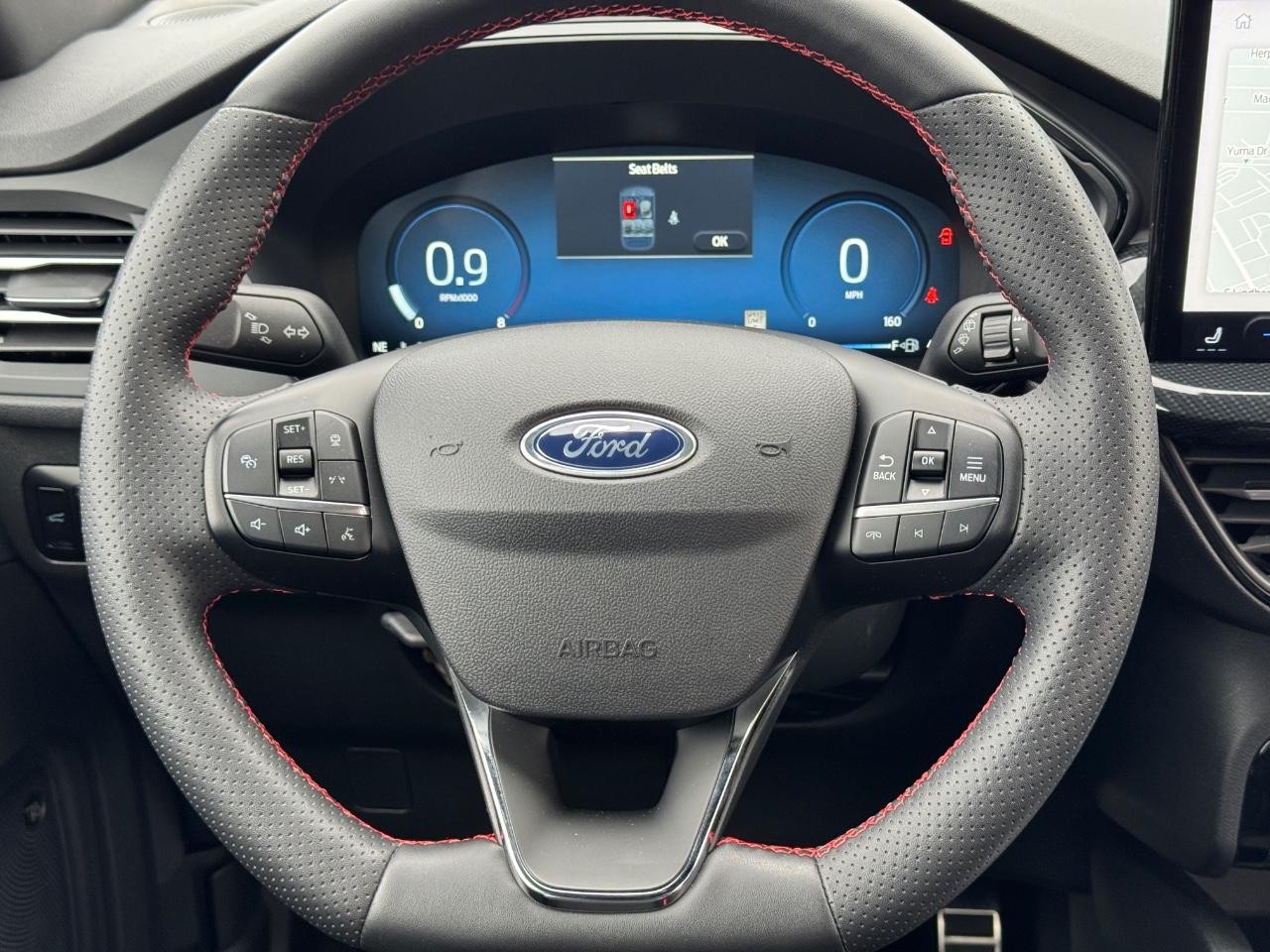 Ford Escape Vehicle Full-screen Gallery Image 12