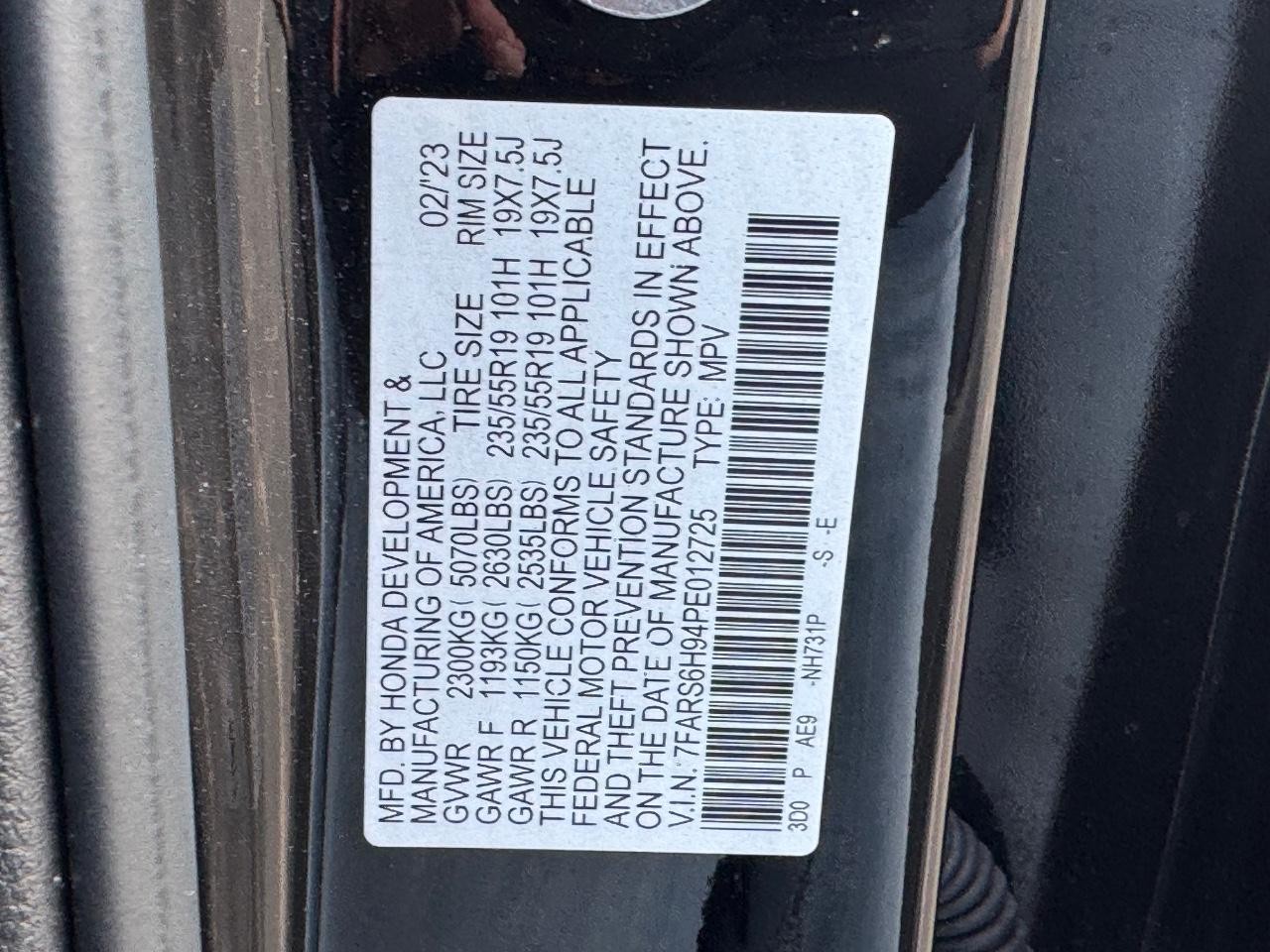 Honda CR-V Hybrid Vehicle Full-screen Gallery Image 28