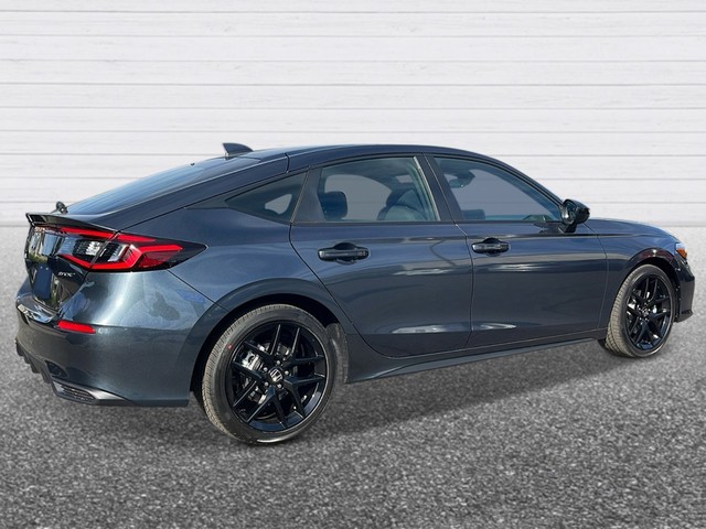 Honda Civic Hatchback Hybrid Vehicle Full-screen Gallery Image 05