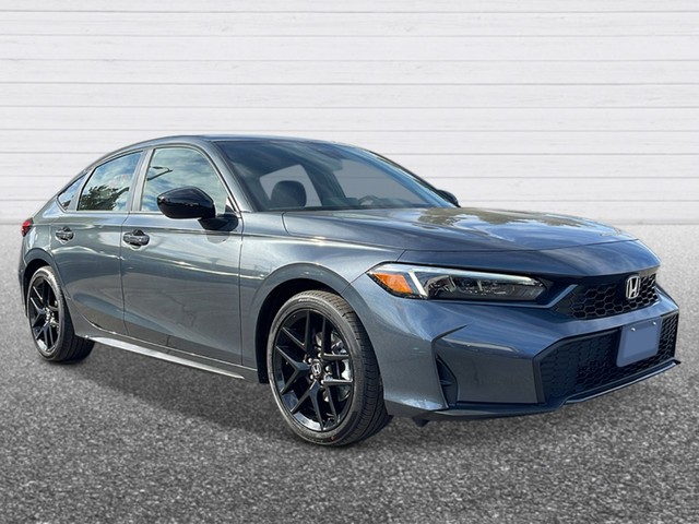 Honda Civic Hatchback Hybrid Vehicle Full-screen Gallery Image 07