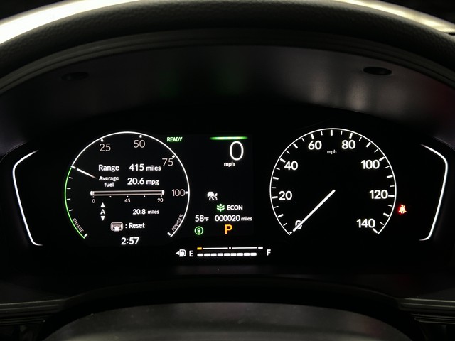 Honda Civic Hatchback Hybrid Vehicle Full-screen Gallery Image 17