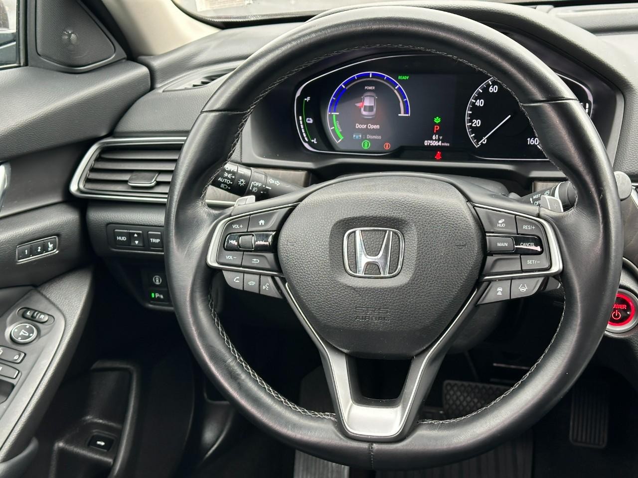 Honda Accord Hybrid Vehicle Full-screen Gallery Image 13